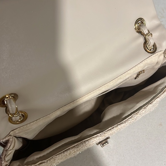 Purse - Picture 3 of 3